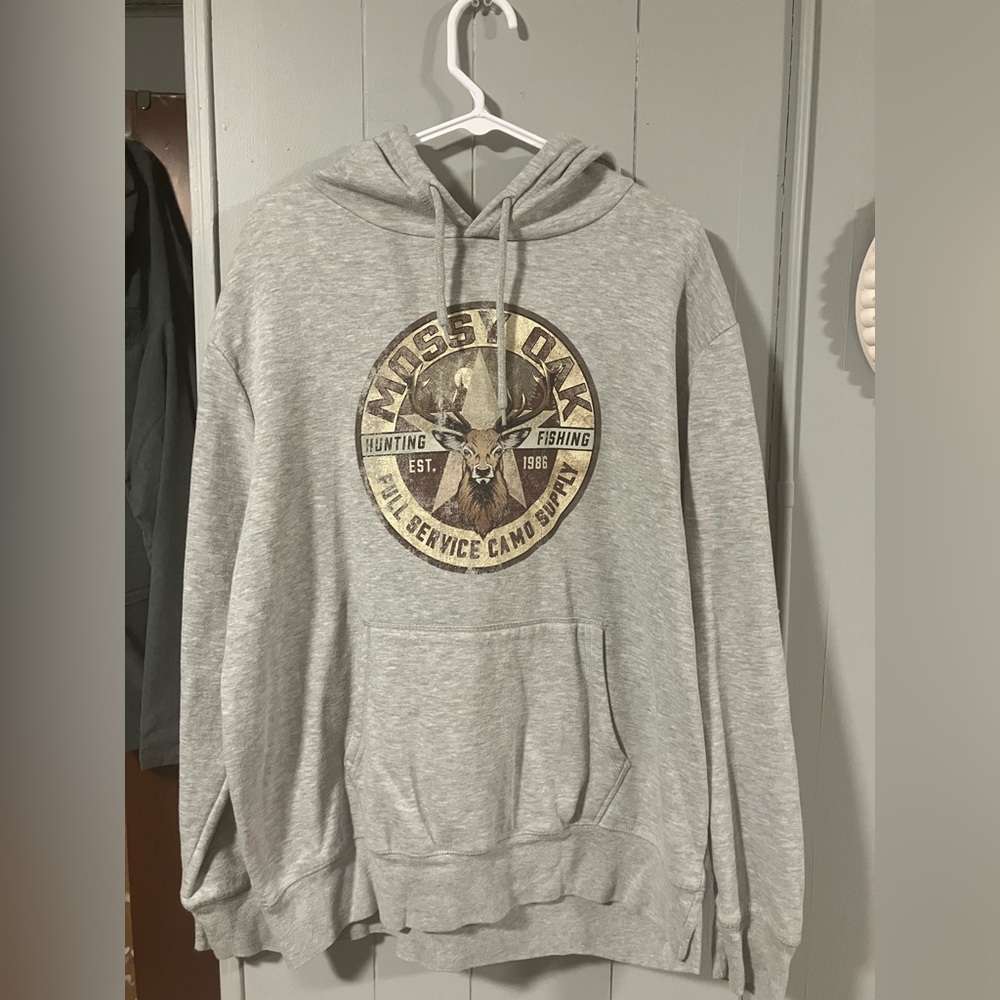 Adult mossy oak sweatshirt